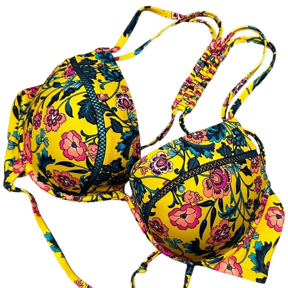 In Private Floral Bikini Top